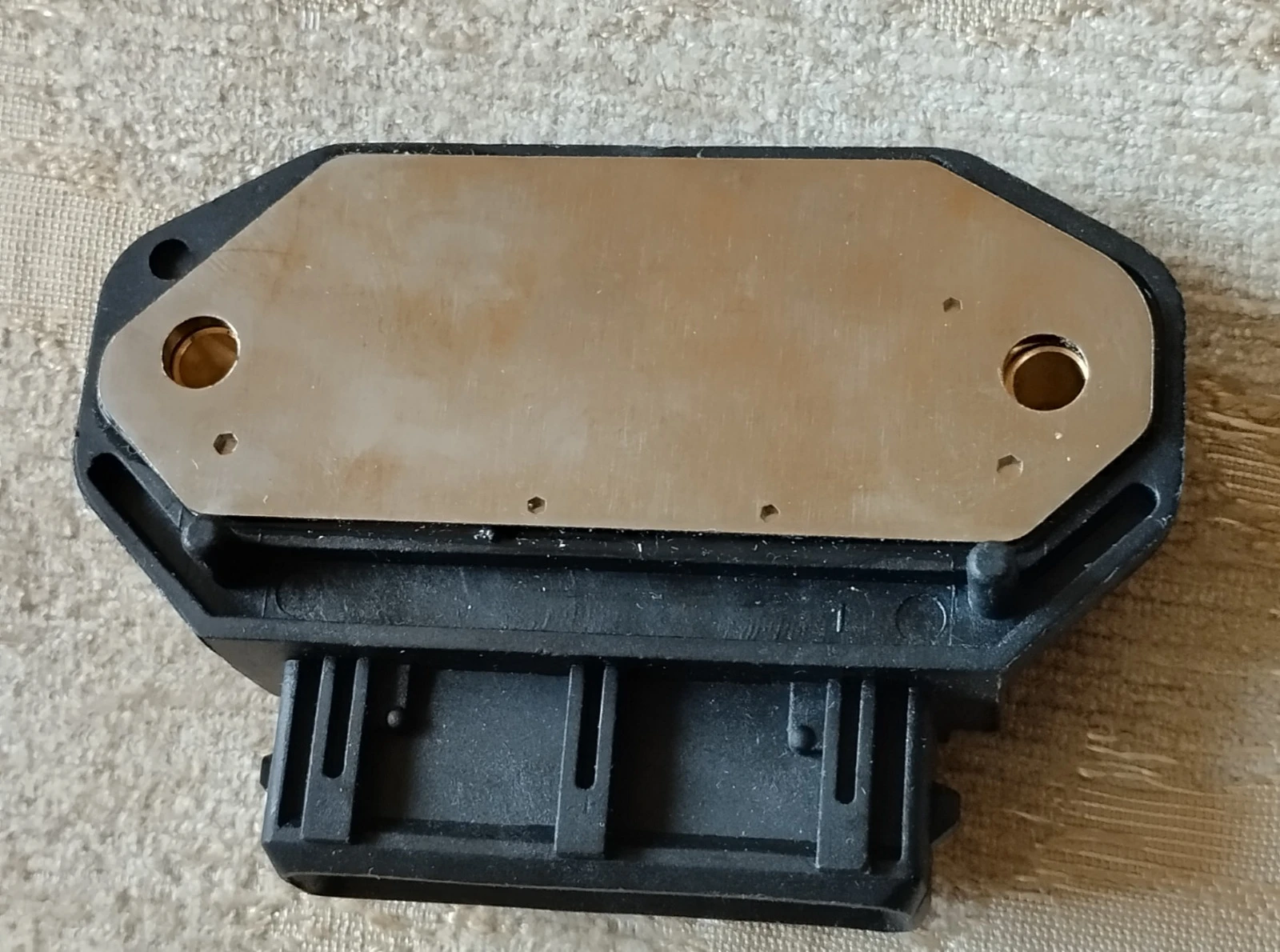 !   / , - 0227100123  | Mobile.bg   3