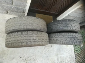 Гуми Зимни 215/75R16, снимка 1