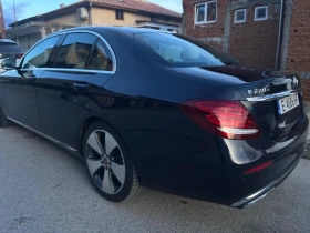 Mercedes-Benz E 220, снимка 10