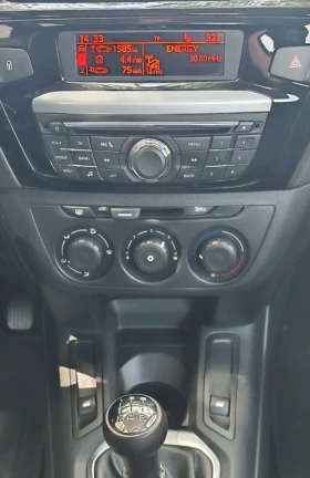 Peugeot 301 1.6HDI 92к.с КЛИМАТИК* USB* ISOFIX* Bluetooth , снимка 9