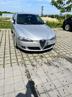 Alfa Romeo 147, снимка 1 - Автомобили и джипове - 45835519