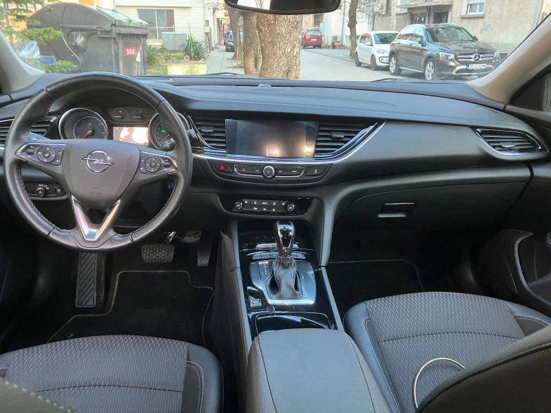 Opel Insignia 4x4 210 k.с, снимка 2 - Автомобили и джипове - 47195058