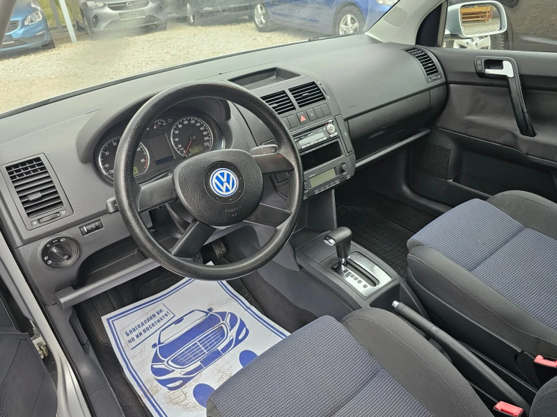 VW Polo 1, 4 I КЛИМАТРОНИК !!! АВТОМАТИК !!, снимка 13 - Автомобили и джипове - 47554417