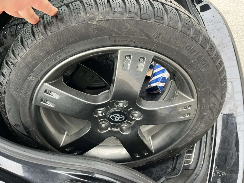 Toyota Avensis 2.2d 150кс FACE FULL ОБСЛУЖЕНА ВНОС ИТАЛИЯ, снимка 16 - Автомобили и джипове - 49895899