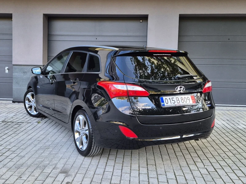 Hyundai I30 1.6 CRDI#NAVI#, снимка 6 - Автомобили и джипове - 51950621