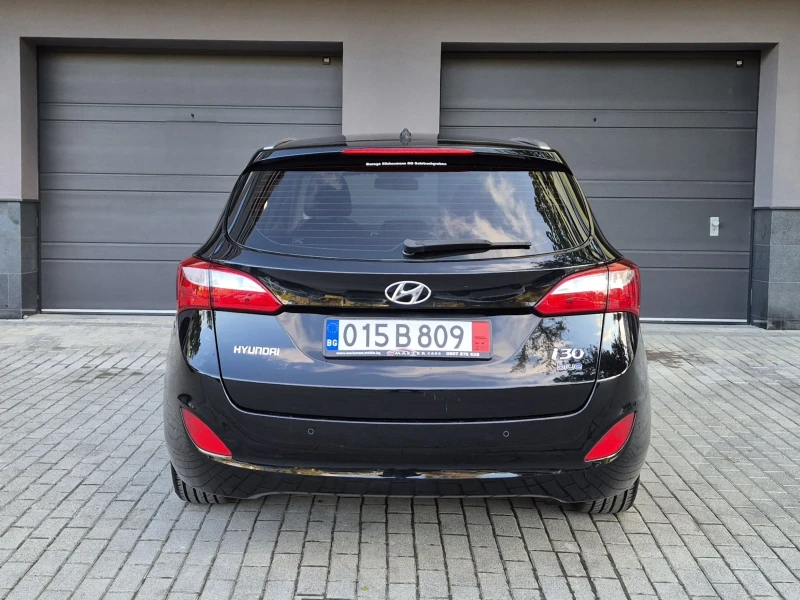 Hyundai I30 1.6 CRDI#NAVI#, снимка 5 - Автомобили и джипове - 51950621