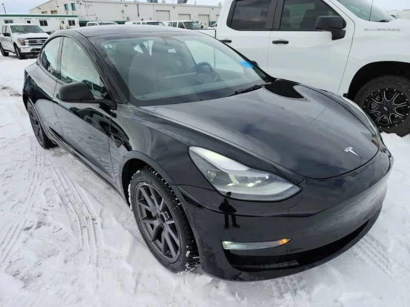 Tesla Model 3 2022 LONG RANGE * CARFAX * БЕЗ ПЪРВОНАЧАЛНА ВНОСКА, снимка 2 - Автомобили и джипове - 52661894