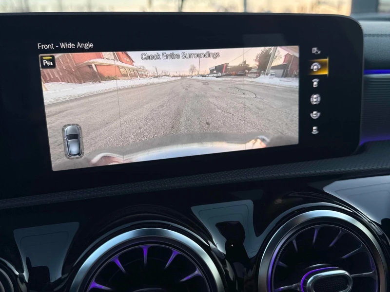 Mercedes-Benz A 250 AMG Night Premium Tech С РЕГИСТРАЦИЯ  АВТО КРЕДИТ , снимка 11 - Автомобили и джипове - 53368810