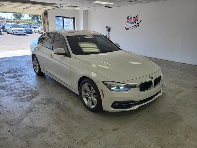 BMW 328 SPORT LINE* Face* Recaro* Keyless* Шибидах* , снимка 5 - Автомобили и джипове - 47555082