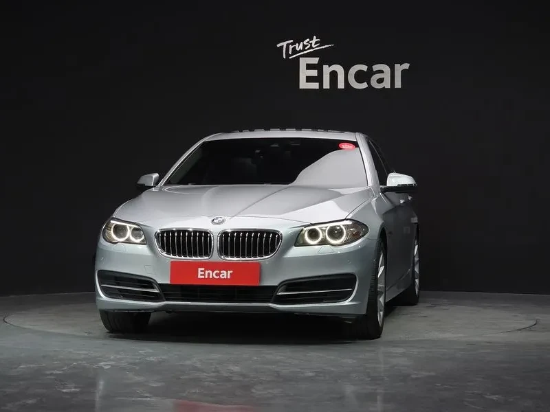 BMW 528 i, снимка 3 - Автомобили и джипове - 54591300