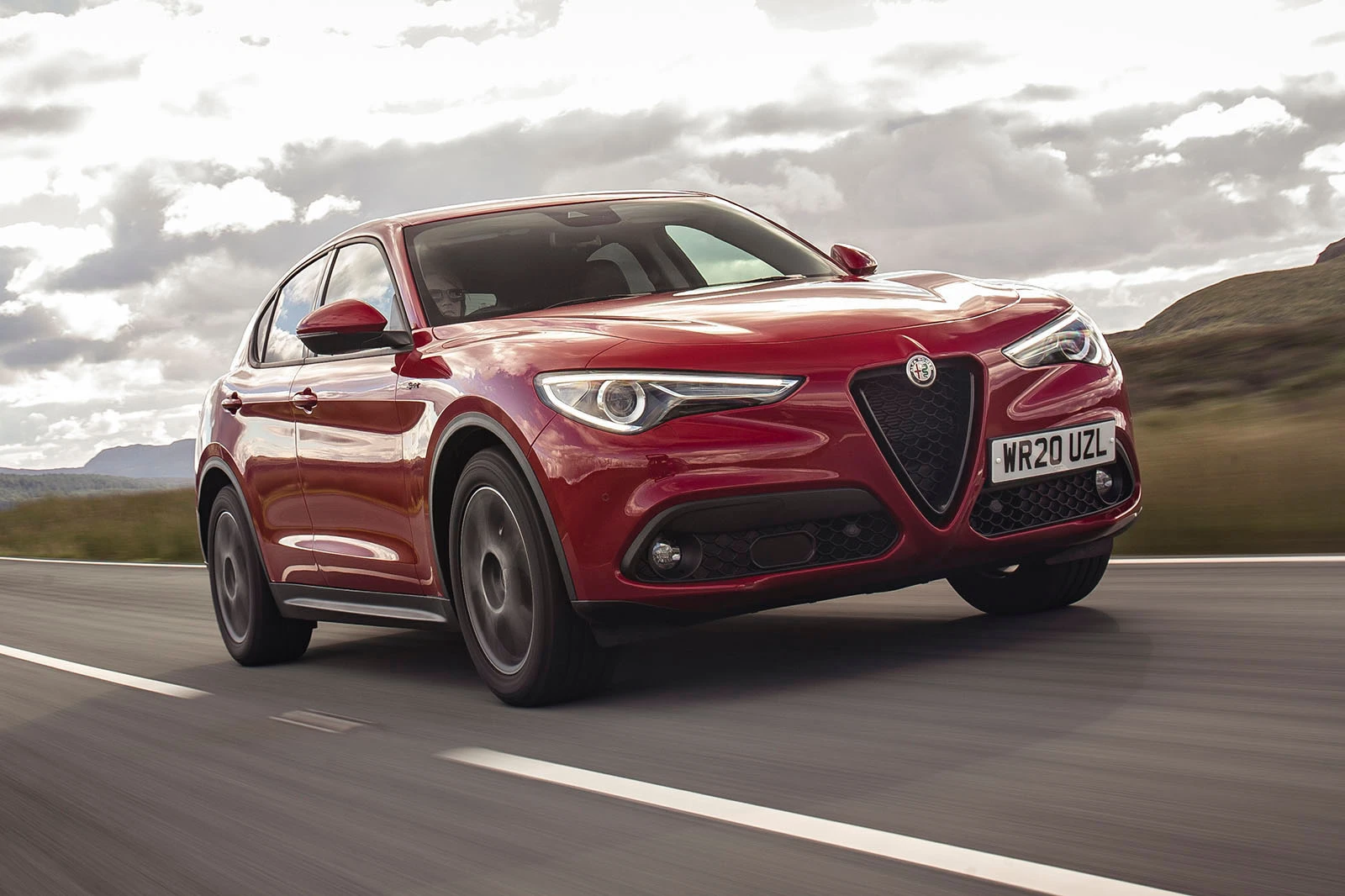 Alfa Romeo Stelvio Stelvio, снимка 1