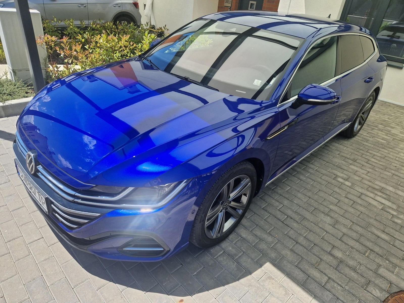 VW Arteon Shooting Brake R-Line - изображение 4