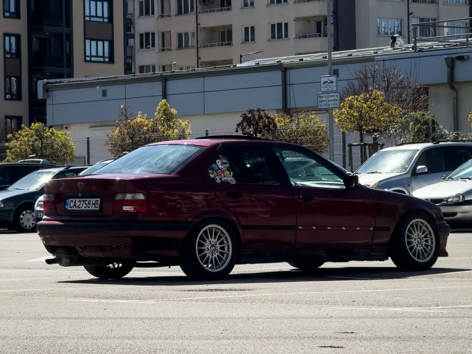 BMW 318  - изображение 8