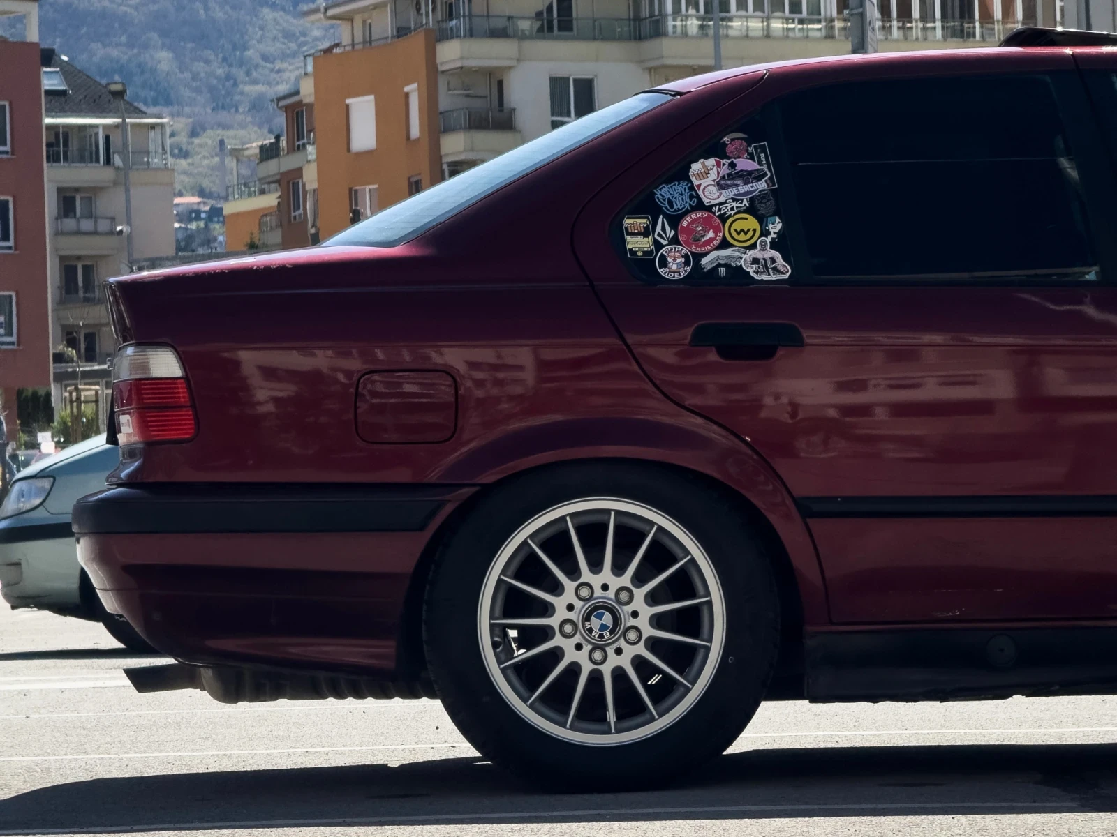 BMW 318  - изображение 6