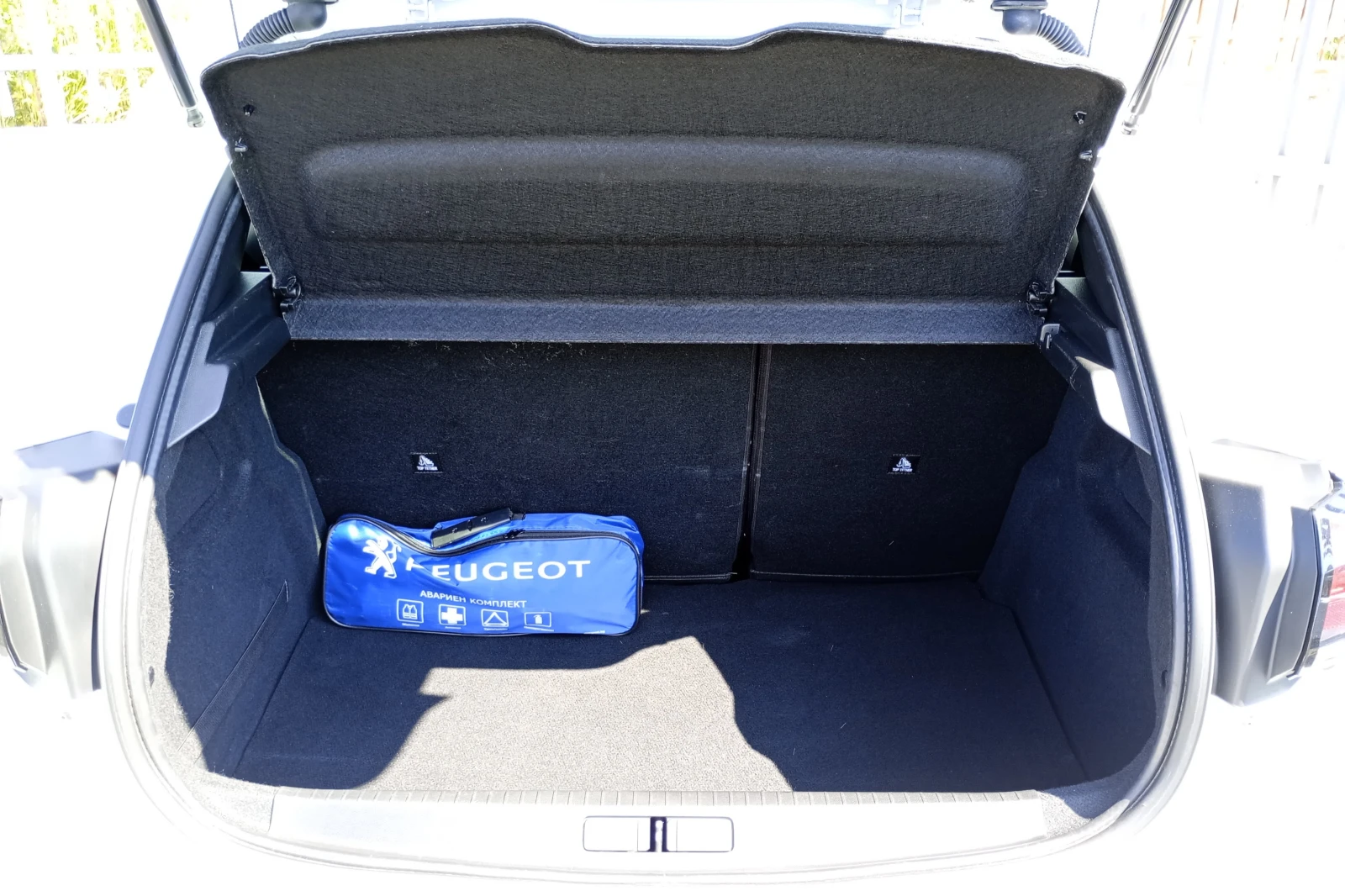 Peugeot 208 Peugeot 208 1.2 PureTech (75 кс) - изображение 9