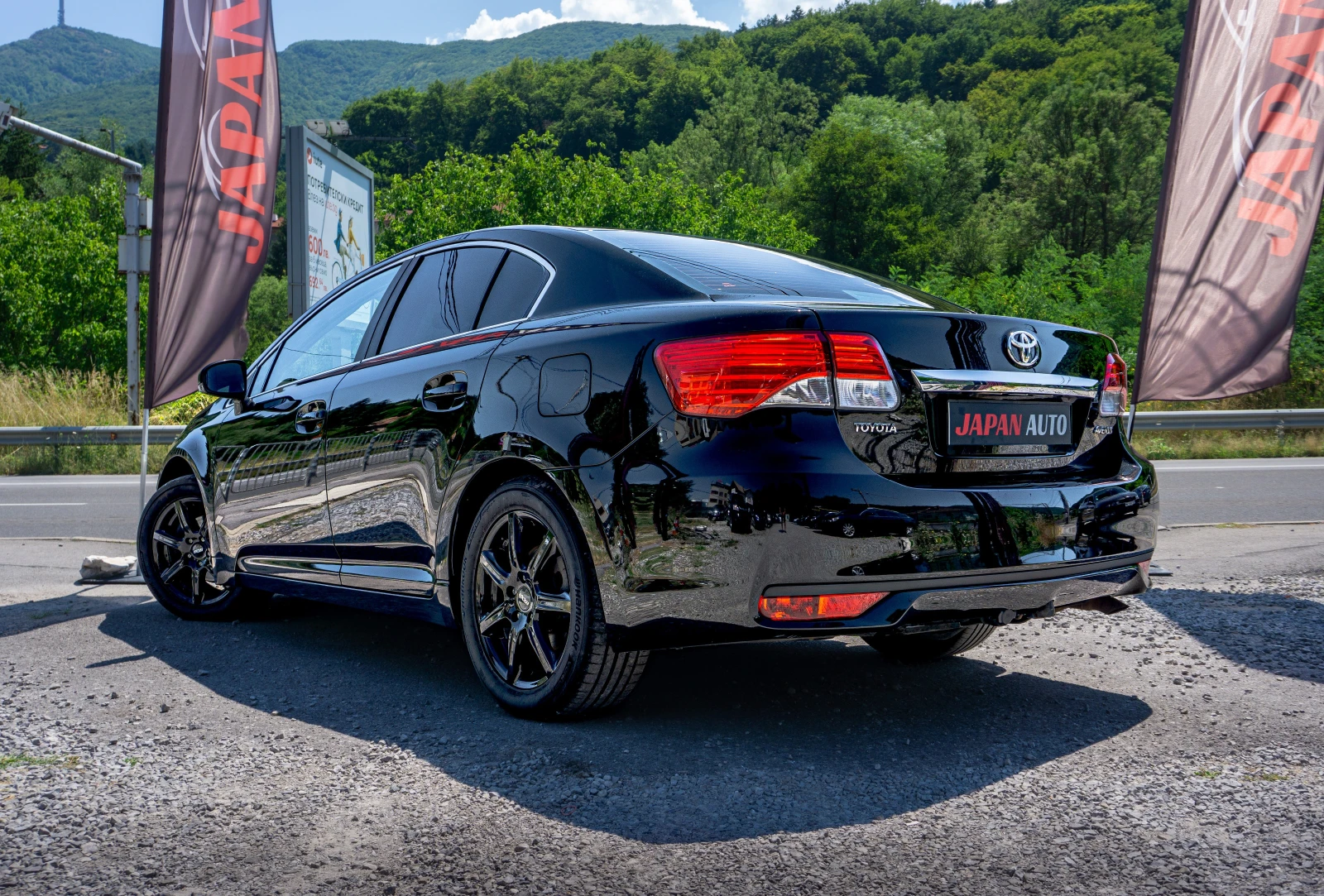 Toyota Avensis 2.0 D-4D С Гаранция! МНОГО ДОБРО СЪСТОЯНИЕ! - изображение 6