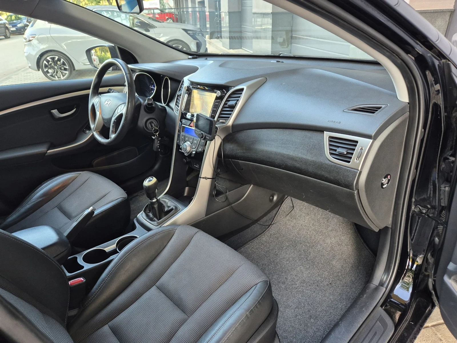 Hyundai I30 1.6 CRDI#NAVI# - изображение 10