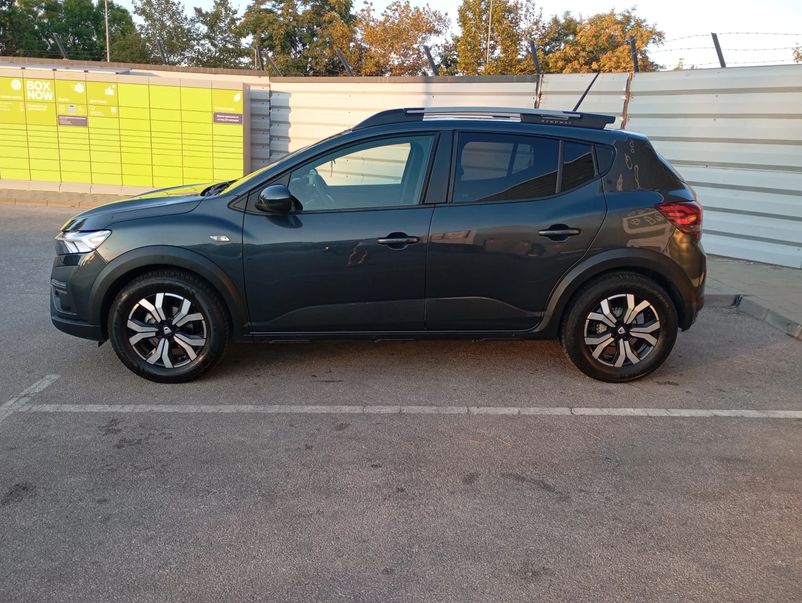 Dacia Sandero Stepway 1.0, снимка 2 - Автомобили и джипове - 54723654