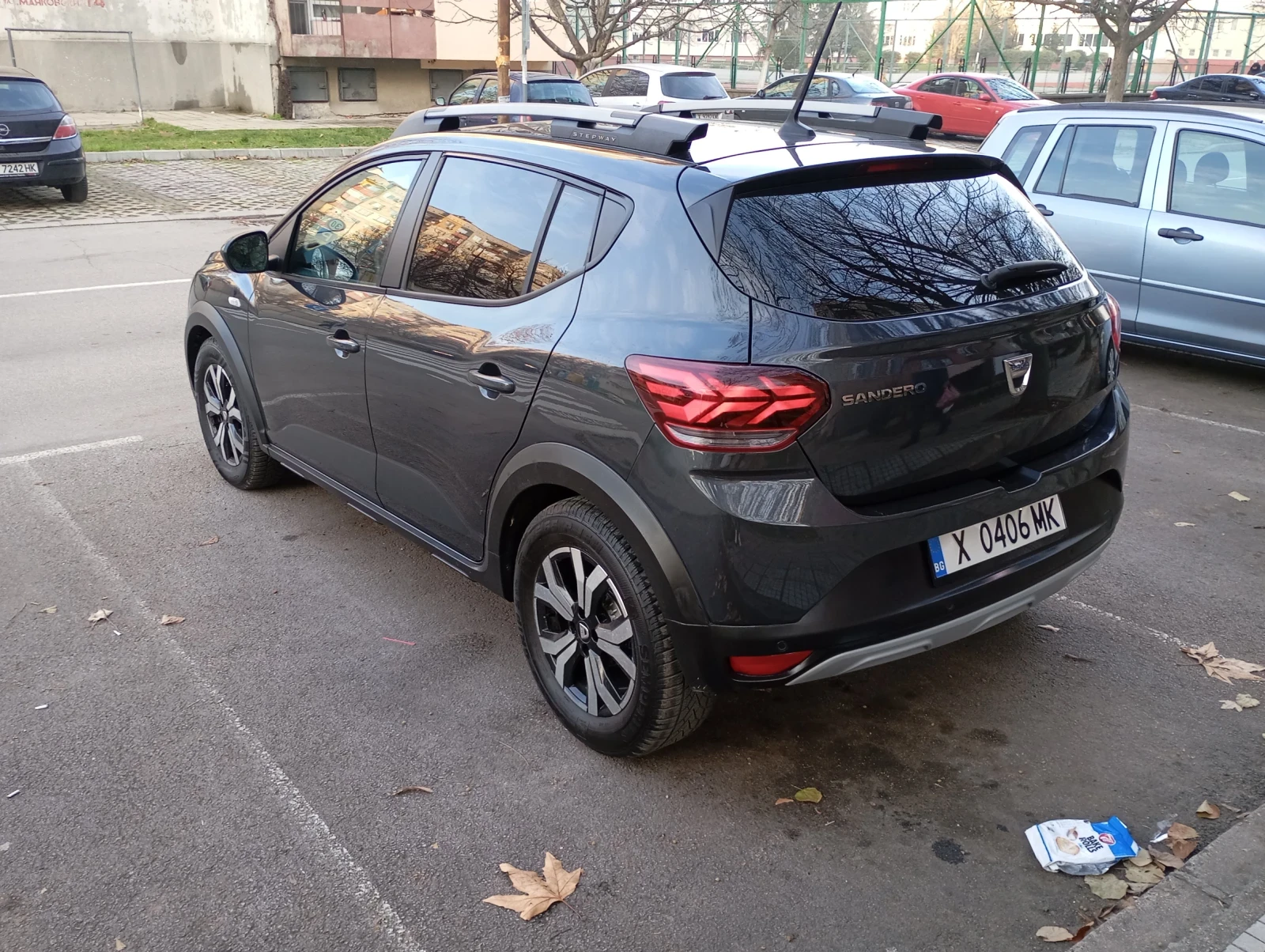 Dacia Sandero Stepway 1.0 - изображение 2