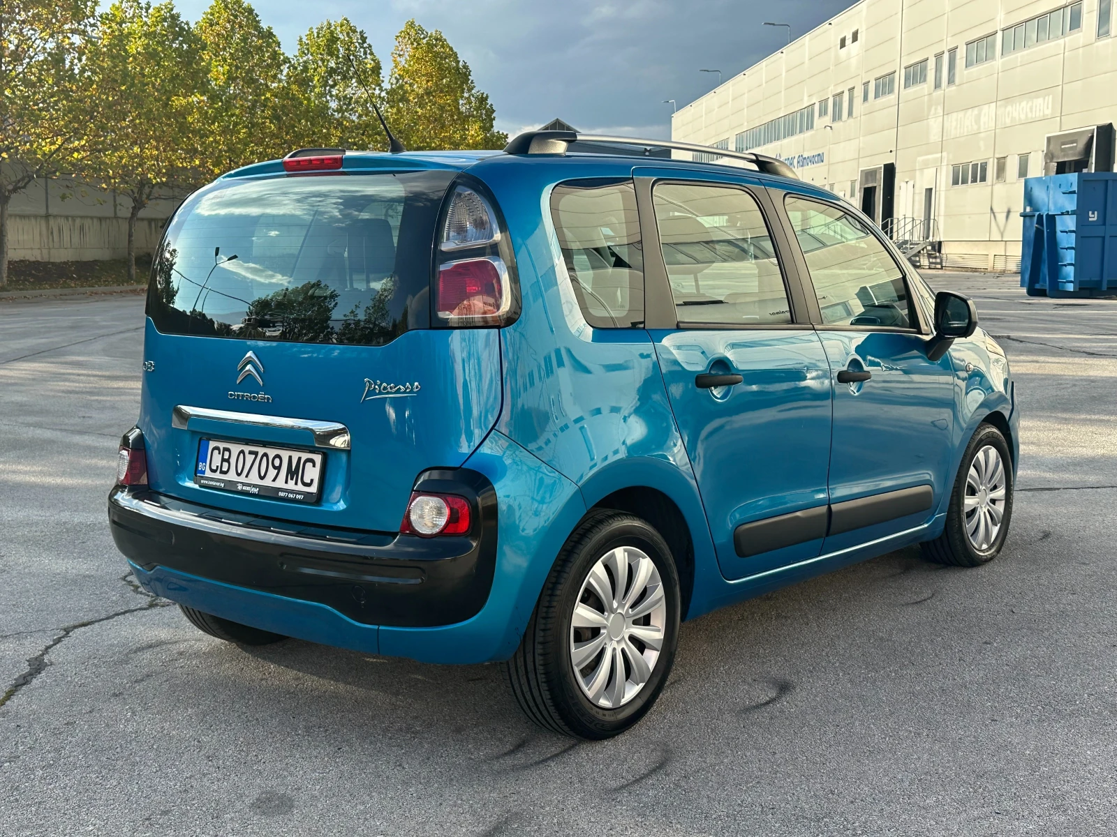 Citroen C3 Picasso Гаранция/1.4i 95 к.с. Газ/бензин | Mobile.bg — изображение 4