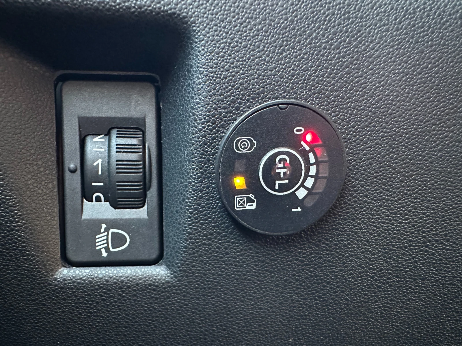 Citroen C3 Picasso Гаранция/1.4i 95 к.с. Газ/бензин | Mobile.bg — изображение 15