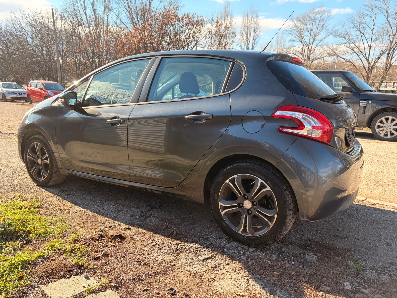 Peugeot 208 166 000км.  - изображение 2