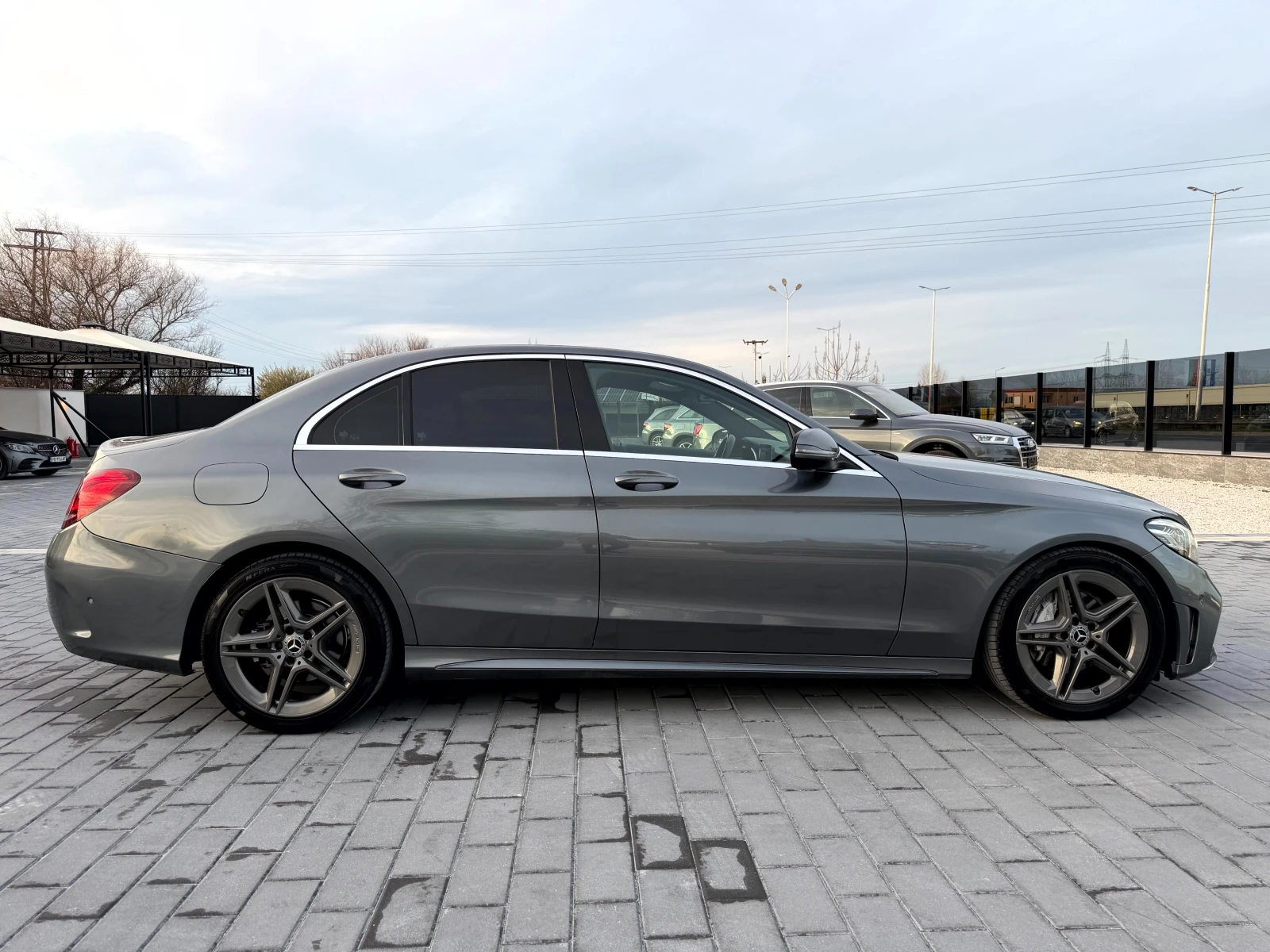 Mercedes-Benz C 220 d AMG PREMIUM * FACELIFT* DIGITAL | Mobile.bg � ����������� 4