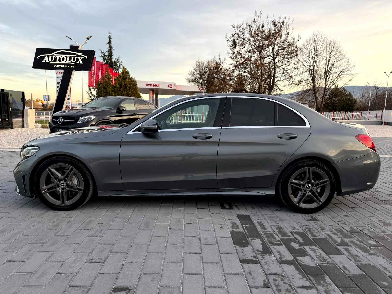 Mercedes-Benz C 220 d AMG PREMIUM * FACELIFT* DIGITAL | Mobile.bg � ����������� 7