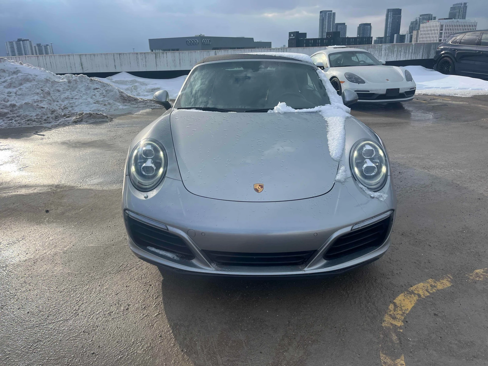 Porsche 911 * 2dr Cabriolet Carrera S * 2 КЛЮЧА* ПОДГРЕВ* PANO - изображение 6