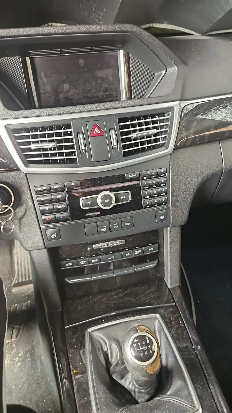 Mercedes-Benz E 220 2.200 | Auto.bg — изображение 1