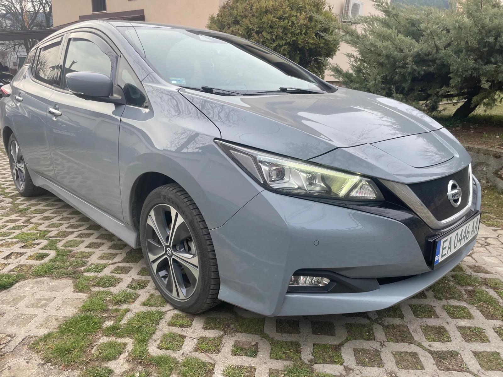 Nissan Leaf  TEKNA 40kW, кожен салон. , снимка 3 - Автомобили и джипове - 53921743