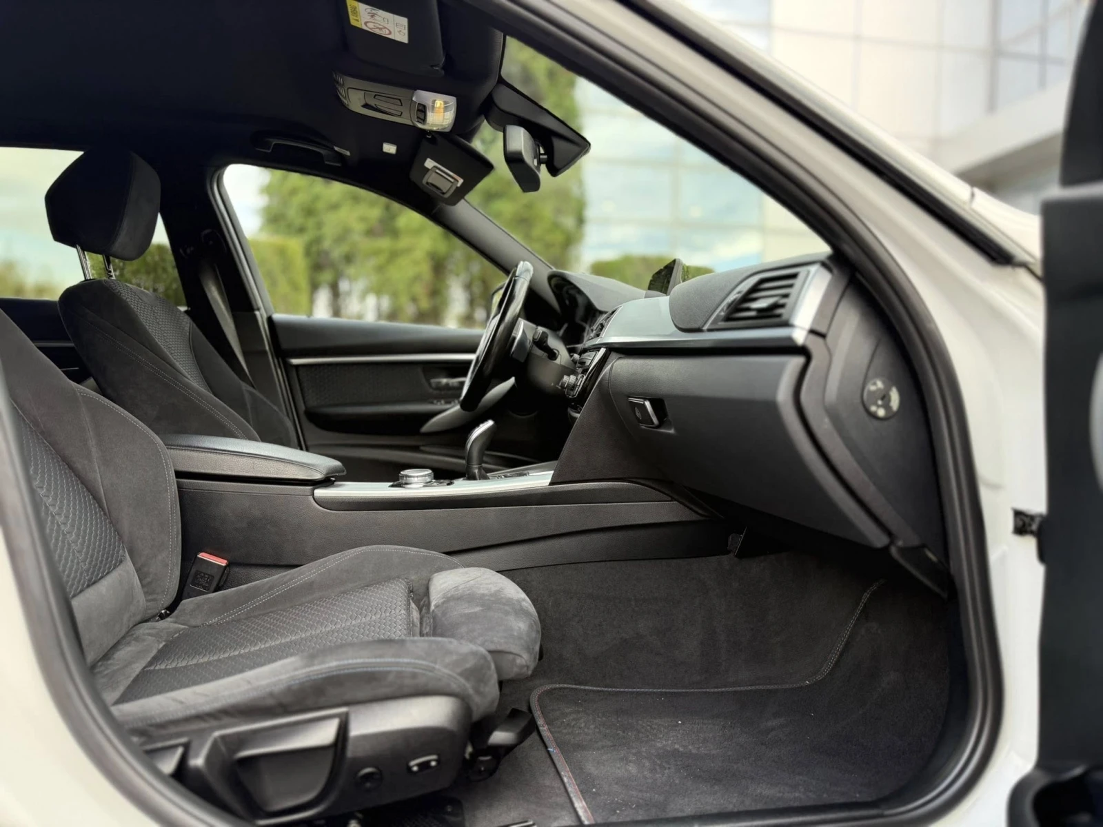 BMW 335 335d. ���� � ���������� ������ �� ����! | Mobile.bg � ����������� 10