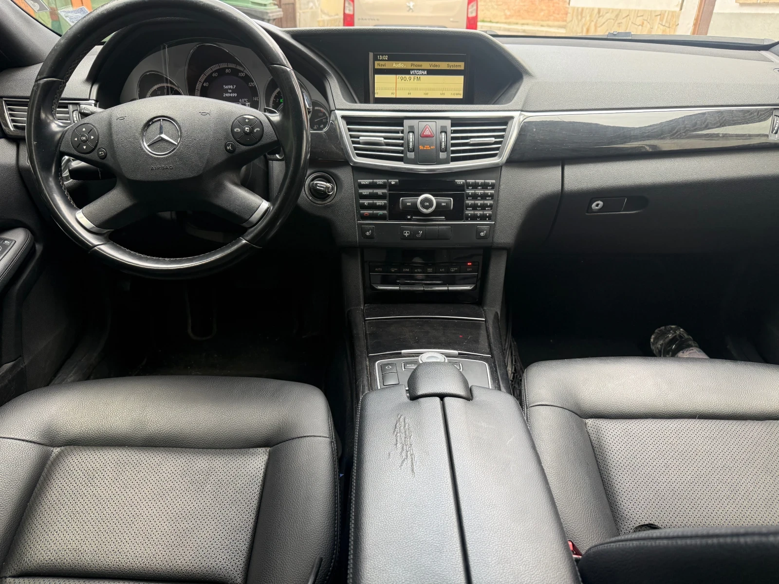Mercedes-Benz E 350 AMG, снимка 12 - Автомобили и джипове - 54397666
