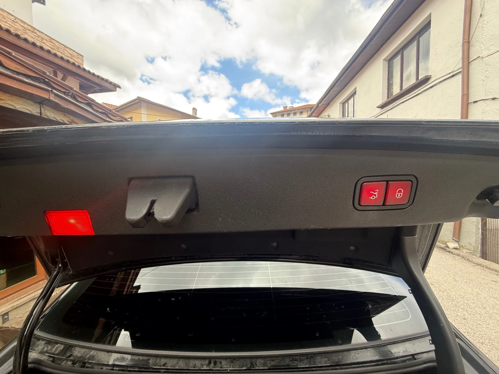 Mercedes-Benz E 350 AMG, снимка 13 - Автомобили и джипове - 54397666