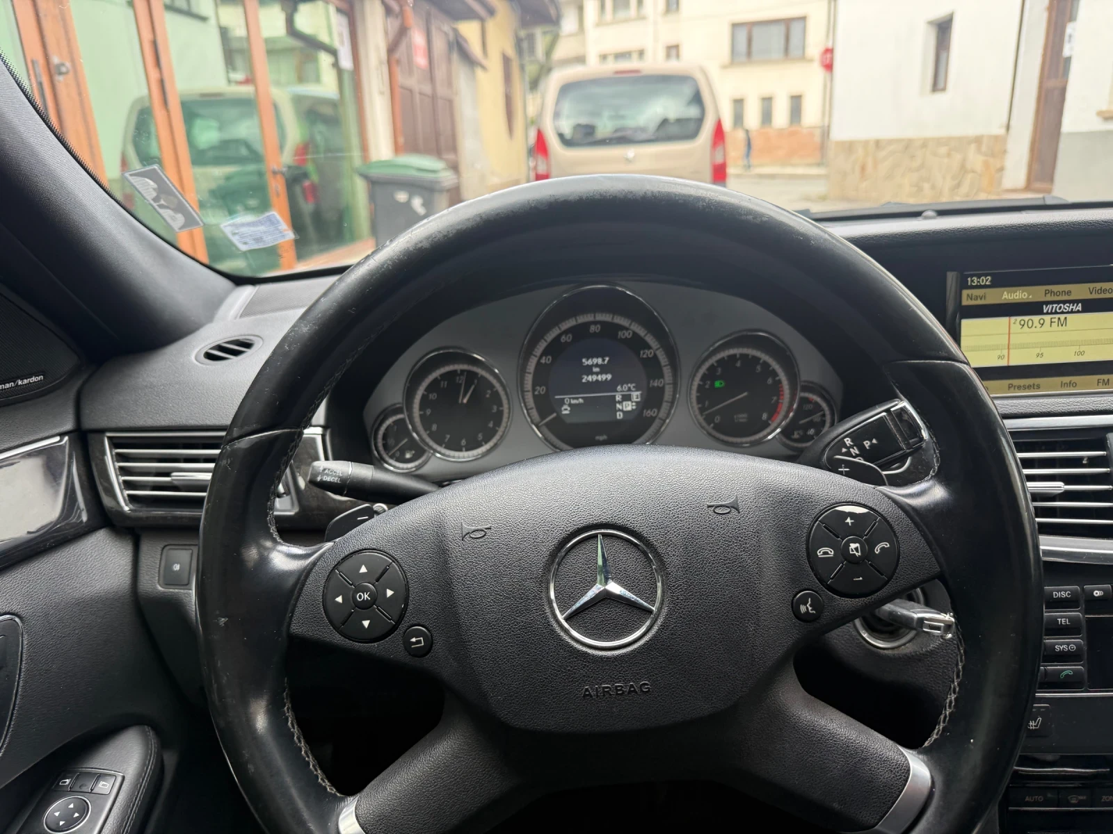 Mercedes-Benz E 350 AMG, снимка 11 - Автомобили и джипове - 54397666