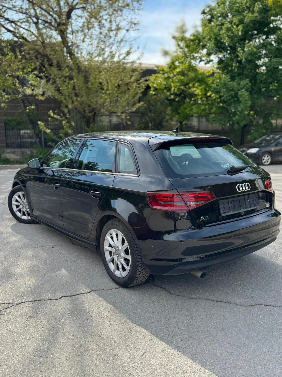 Audi A3 Sportback, снимка 7 - Автомобили и джипове - 54427595