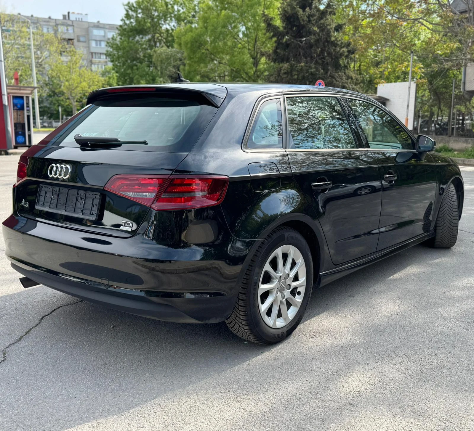 Audi A3 Sportback, снимка 6 - Автомобили и джипове - 54427595