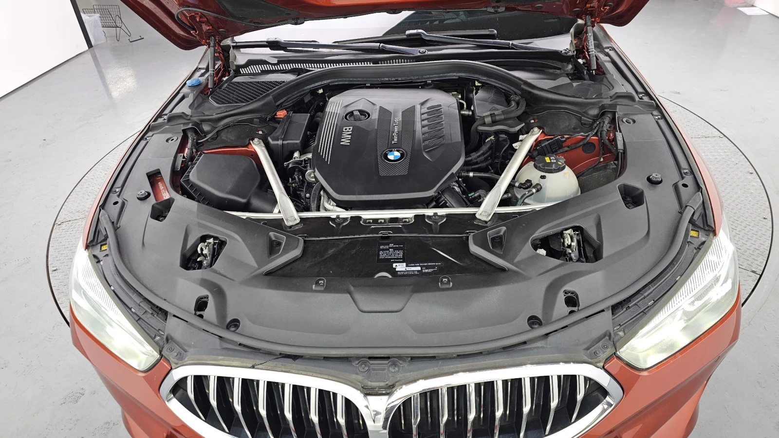 BMW 840 XDRIVE| GRAN COUPE| 360| ПАНО| ПОДГРЕВ| ОБДУХ| HUD, снимка 5 - Автомобили и джипове - 54621484