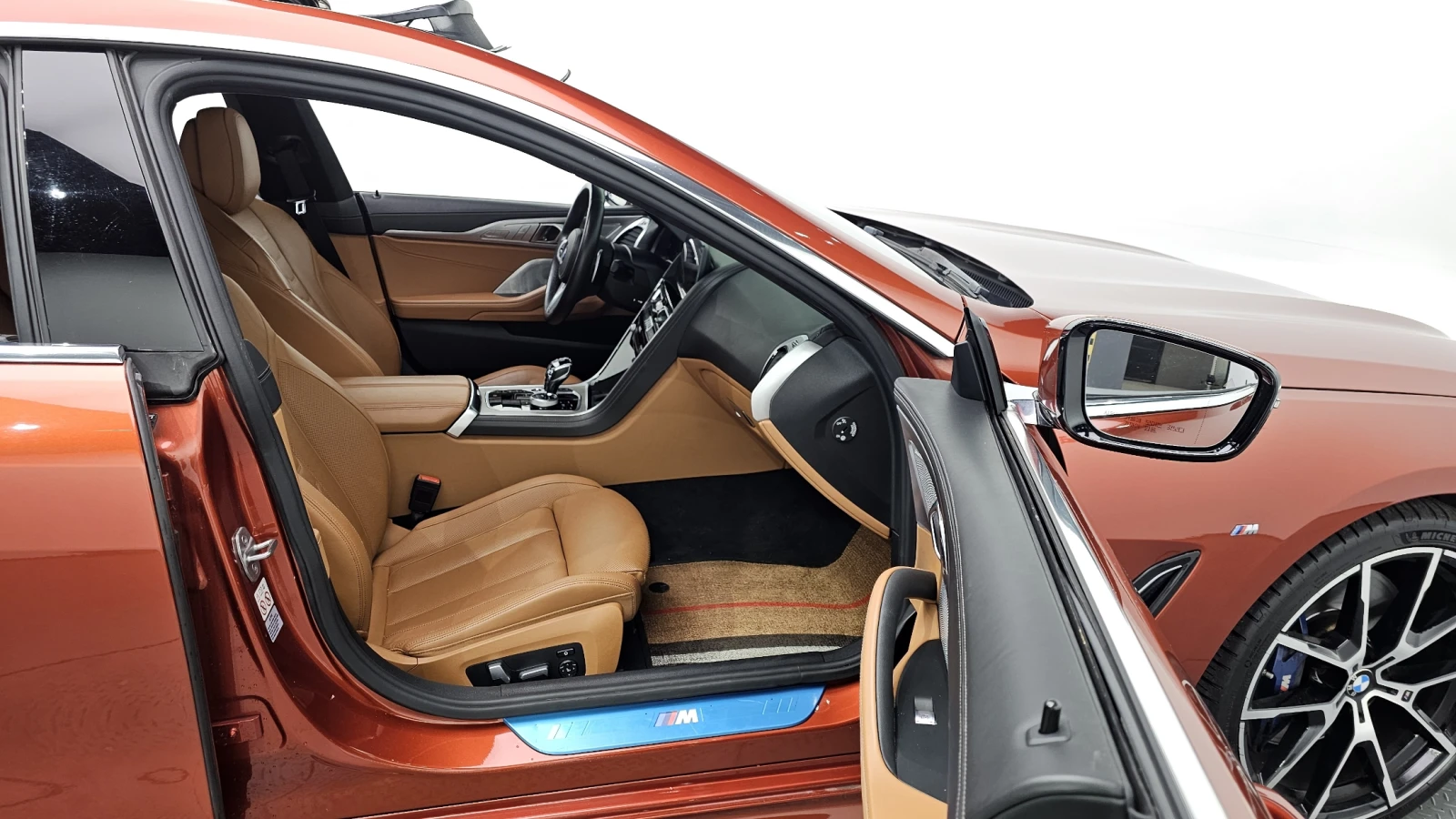 BMW 840 XDRIVE| GRAN COUPE| 360| ПАНО| ПОДГРЕВ| ОБДУХ| HUD, снимка 10 - Автомобили и джипове - 54621484
