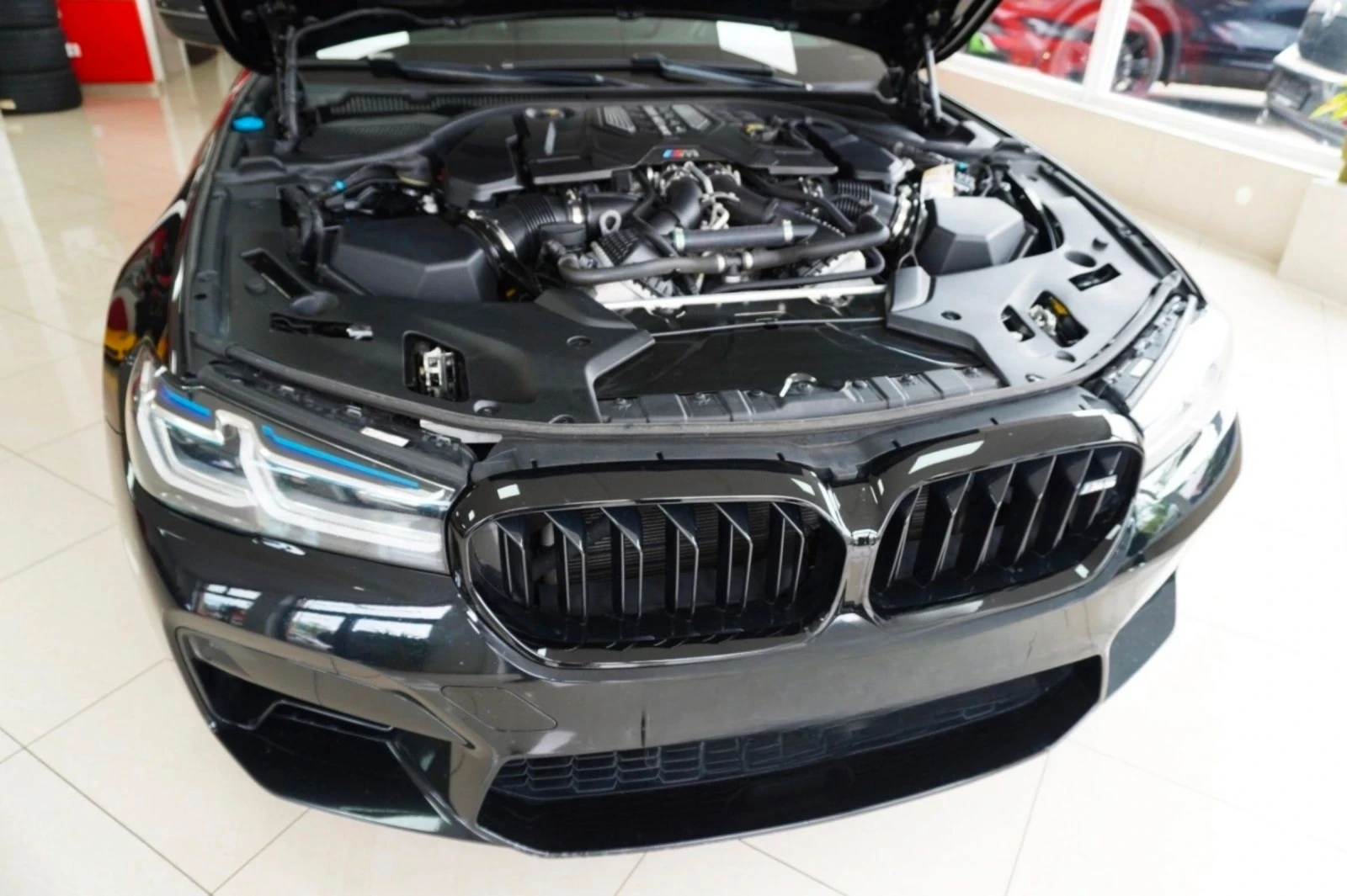 BMW M5 Очакван Внос Competition* 625HP* FACE* B&W* LASER*, снимка 9 - Автомобили и джипове - 54886351