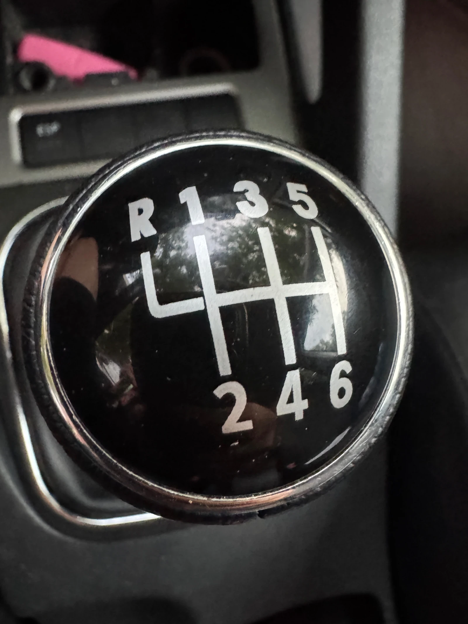 VW Golf, снимка 5 - Автомобили и джипове - 55018360