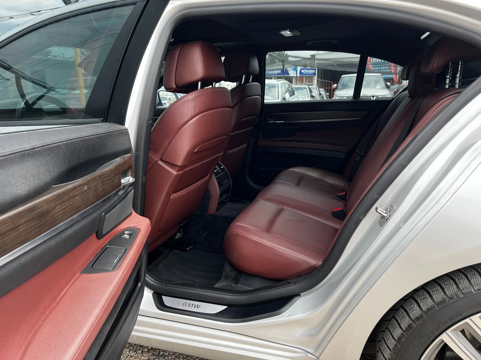 BMW 740 d xDrive/NAVI/SoftClose/ТОП, снимка 9 - Автомобили и джипове - 55406986