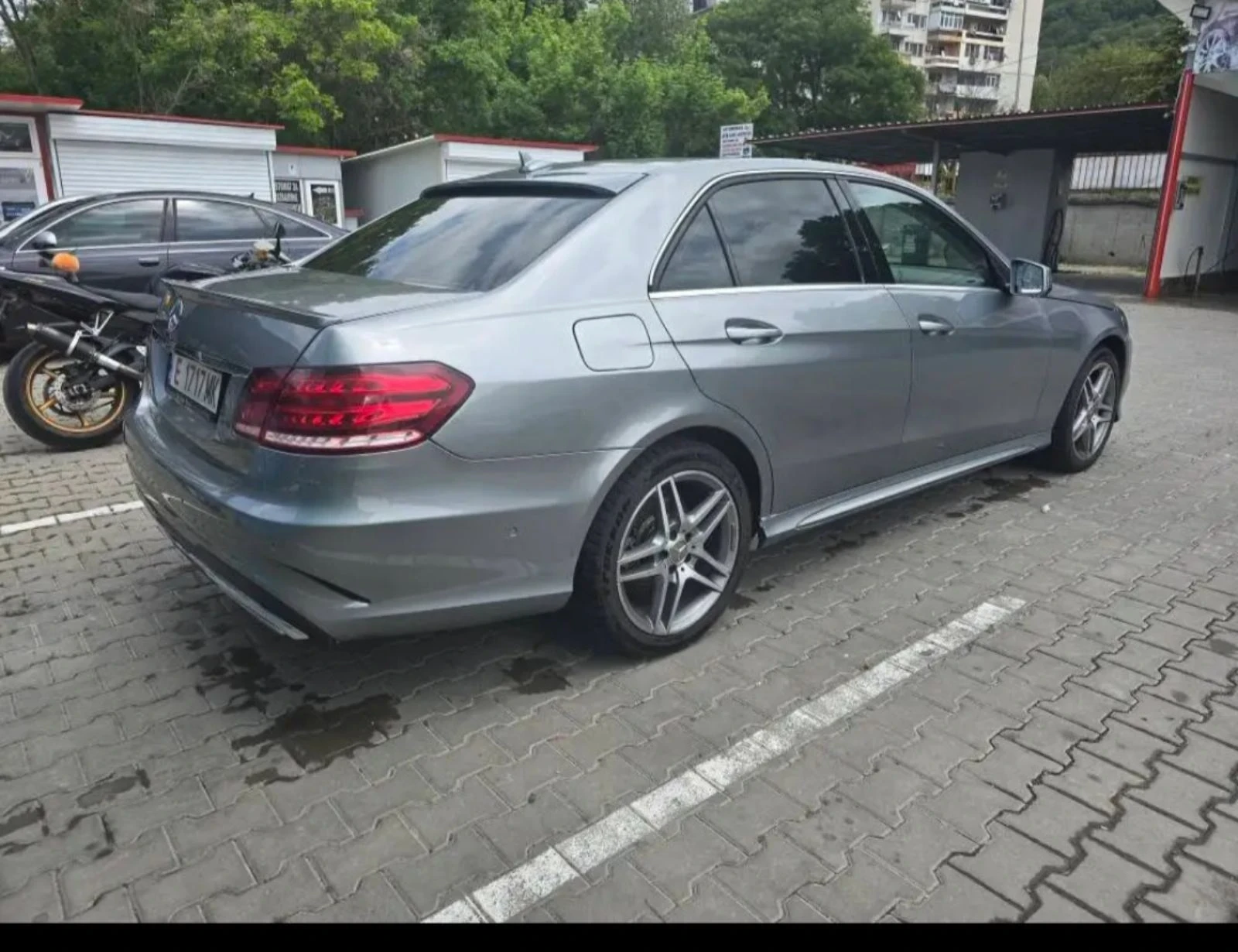 Mercedes-Benz E 350 CDI 4MATIC, снимка 4 - Автомобили и джипове - 55884711