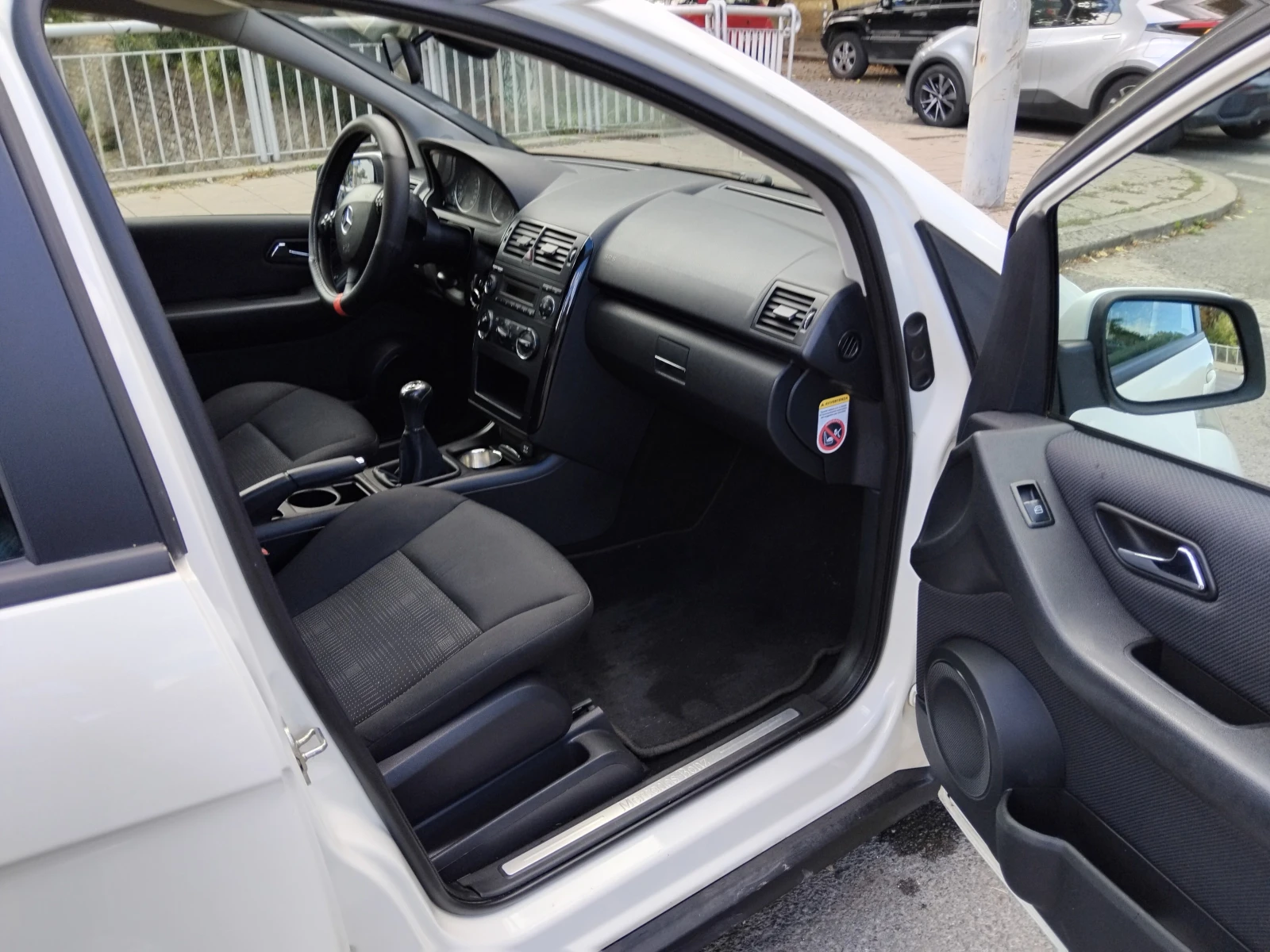 Mercedes-Benz A 160, снимка 13 - Автомобили и джипове - 56248471