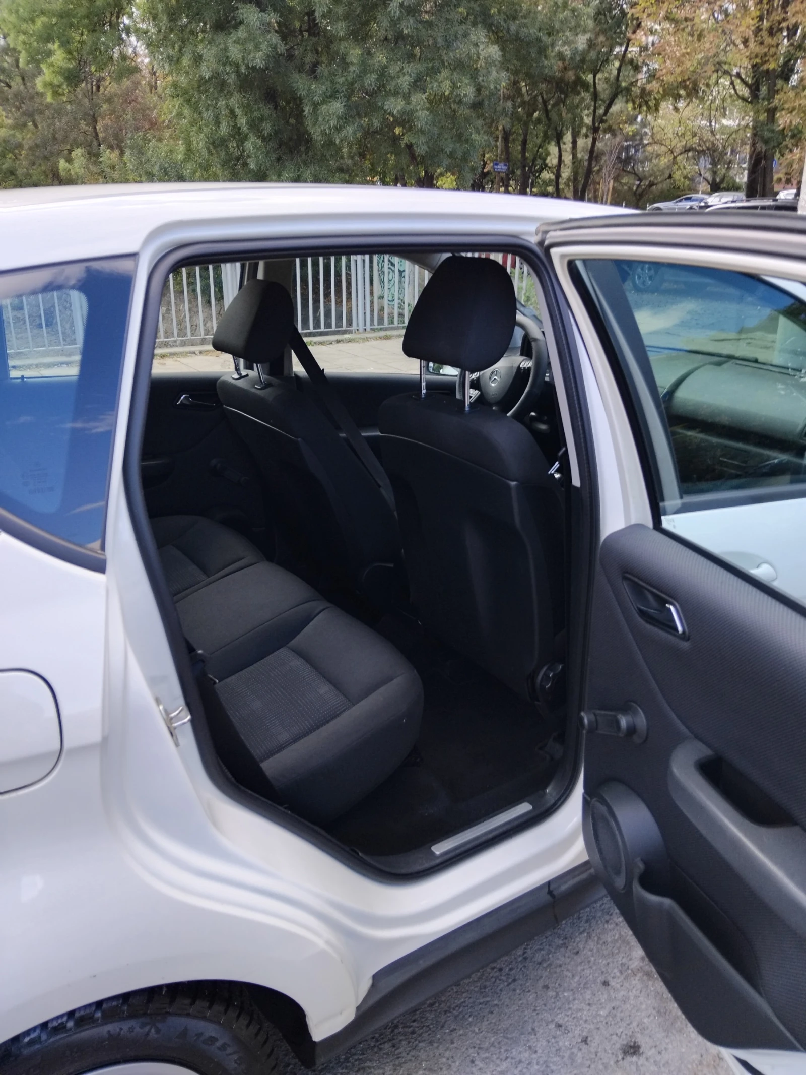Mercedes-Benz A 160, снимка 11 - Автомобили и джипове - 56248471
