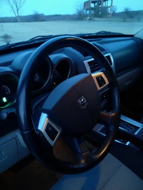 Dodge Nitro Сув 4х4, снимка 3