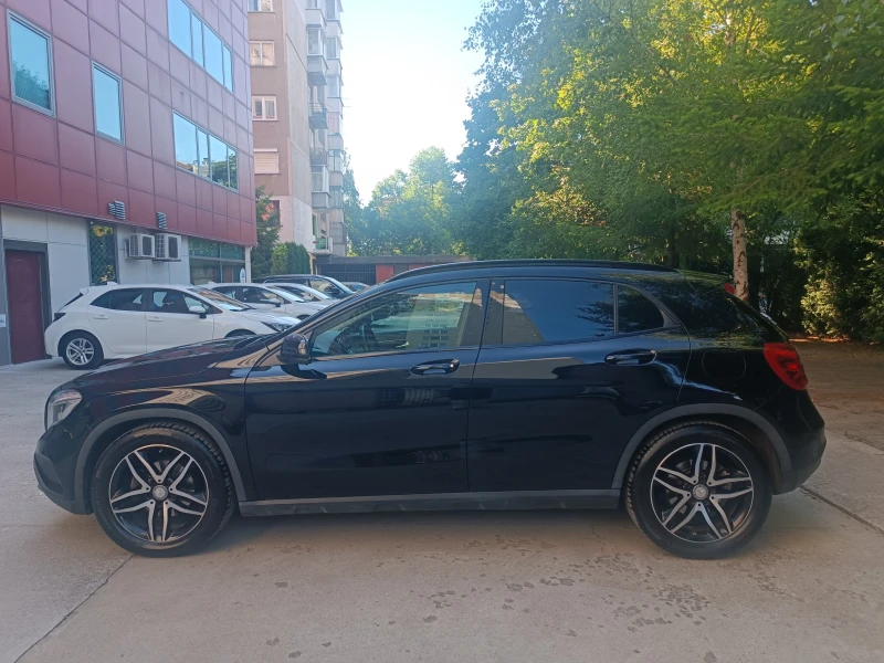 Mercedes-Benz GLA 200 URBAN, PARKING ASSIST доказуем пробег, снимка 7 - Автомобили и джипове - 48627512