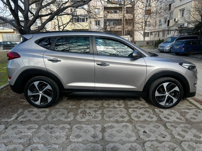 Hyundai Tucson Панорама Кожа , снимка 4 - Автомобили и джипове - 49137691