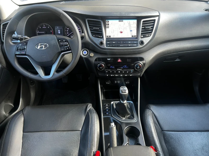 Hyundai Tucson Панорама Кожа , снимка 6 - Автомобили и джипове - 49137691