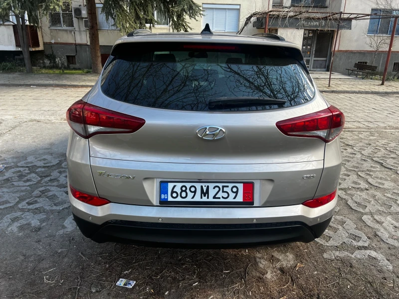 Hyundai Tucson Панорама Кожа , снимка 5 - Автомобили и джипове - 49137691